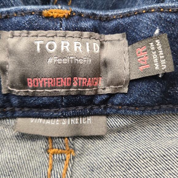 Torrid Boyfriend Straight Jeans Size 14R - Picture 3 of 8